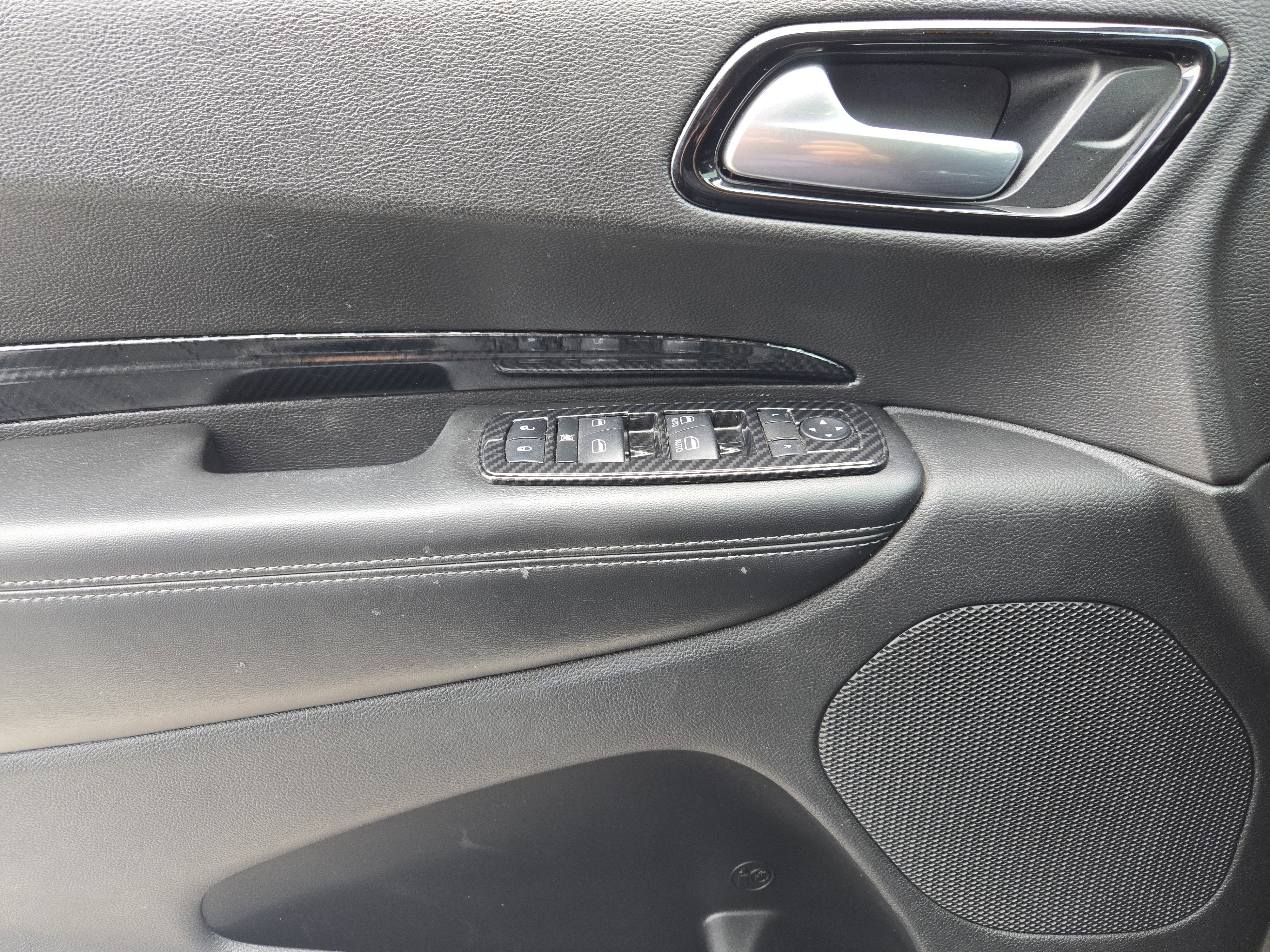 Used 2022 Dodge Durango SXT AWD/4WD image 25