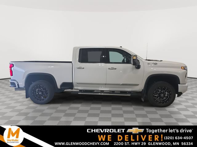 Used 2024 Chevrolet Silverado 3500 High Country w/ Technology Package