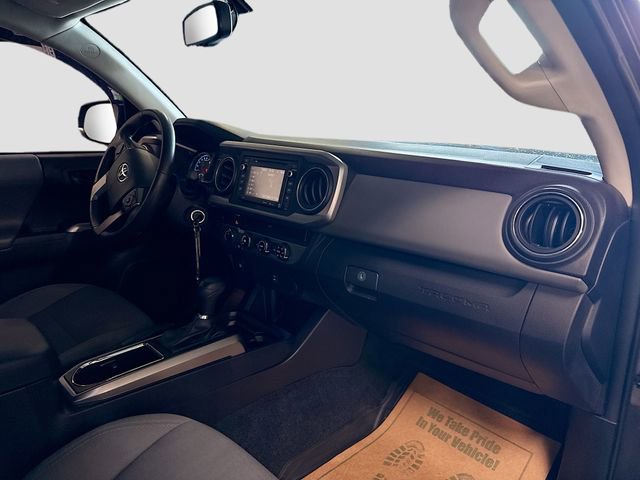 Used 2017 Toyota Tacoma SR5 w/ Tow Package image 26