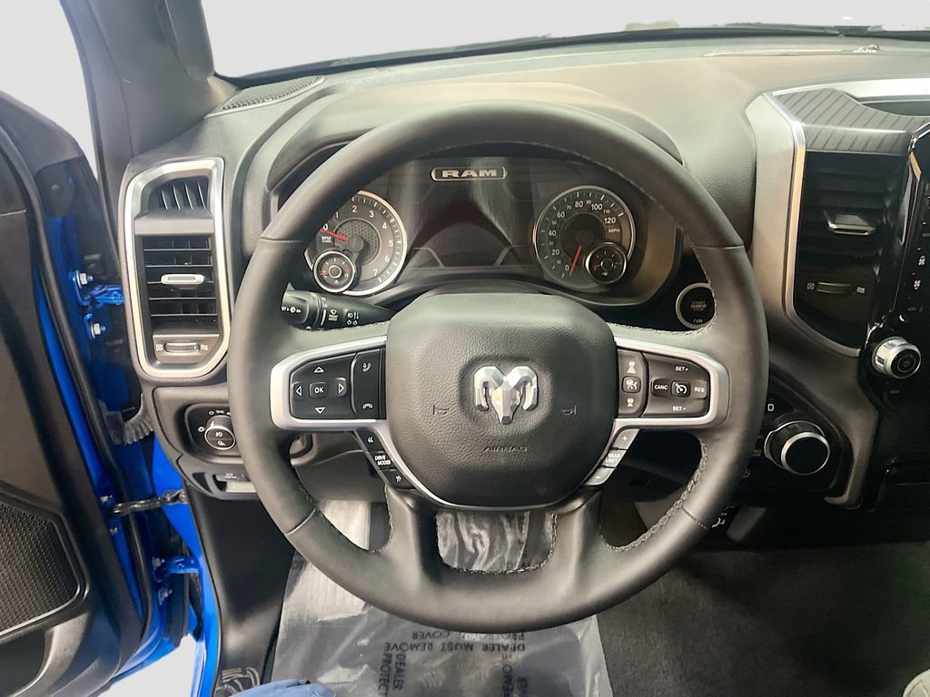 Used 2025 RAM 1500 Big Horn AWD/4WD image 11
