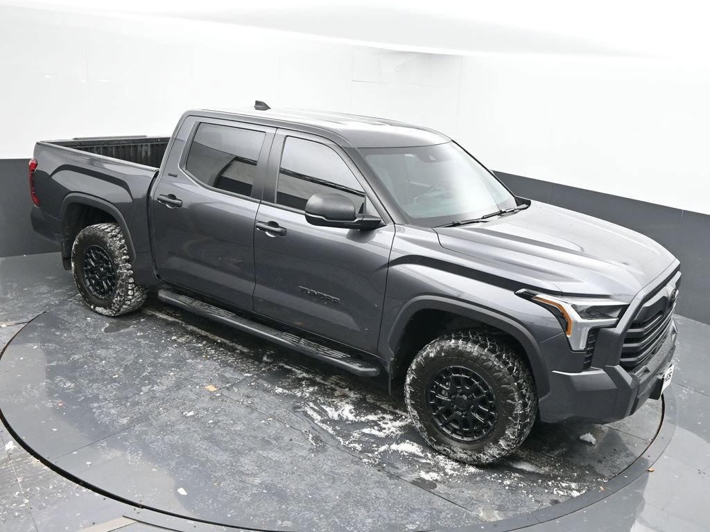 Used 2025 Toyota Tundra SR5 image 30