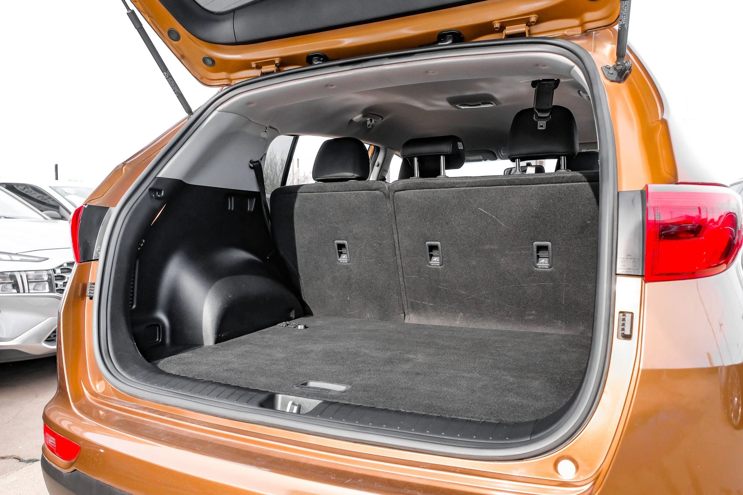 Used 2019 Kia Sportage LX image 54