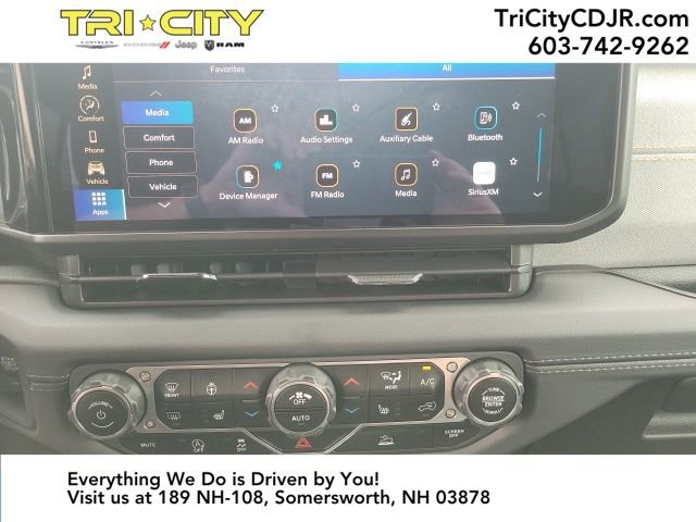 New 2024 Jeep Wrangler Sahara image 51