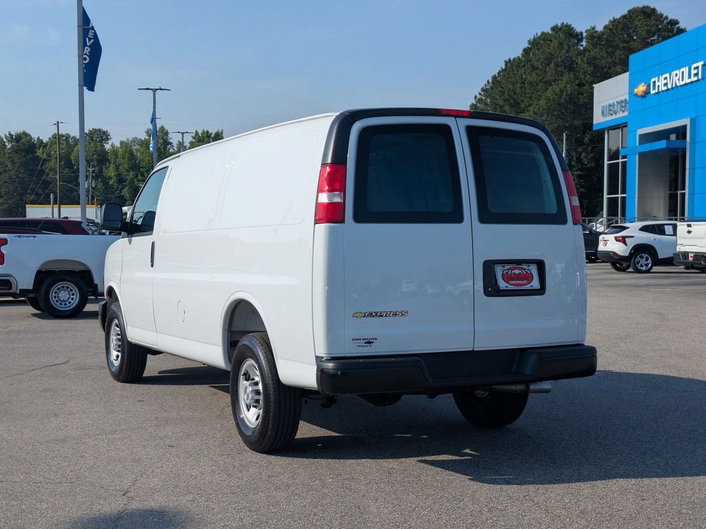 New 2026 Chevrolet Express 2500 RWD image 5