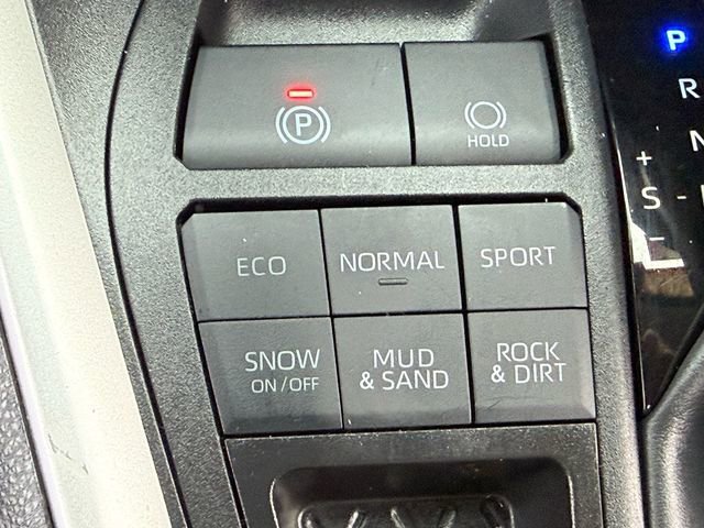 Certified 2025 Toyota RAV4 LE image 19