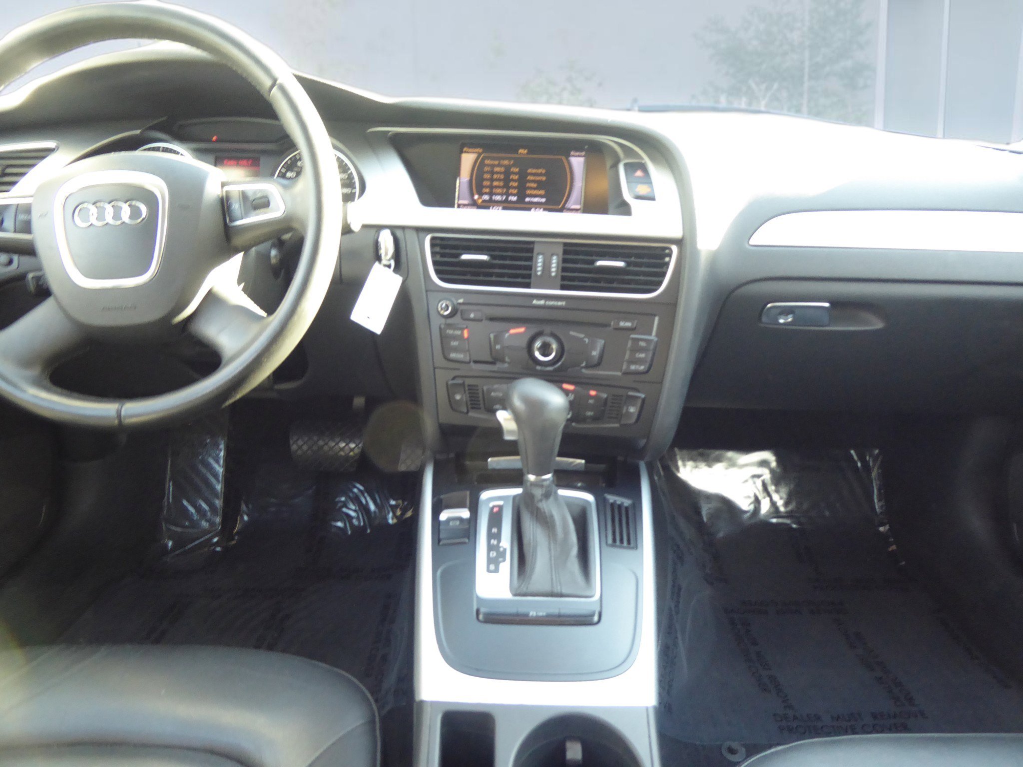 Used 2011 Audi A4 2.0T Premium image 14