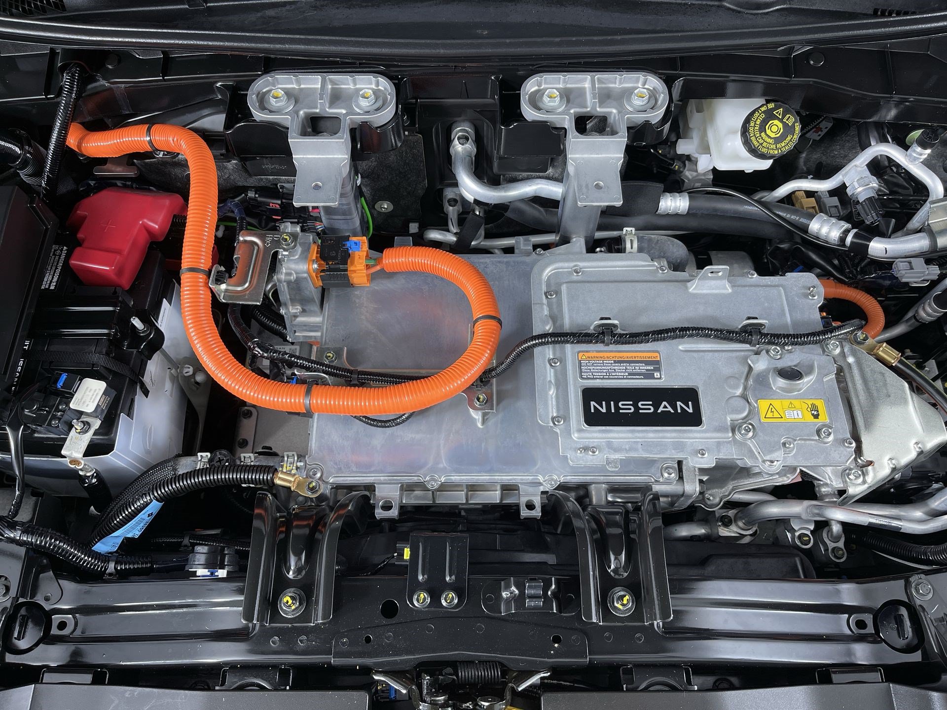 Certified 2024 Nissan Ariya AWD image 28