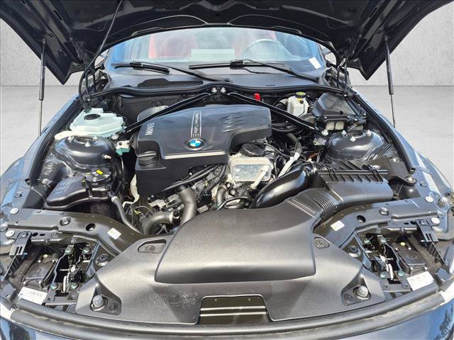 Used 2016 BMW Z4 sDrive28i RWD image 19