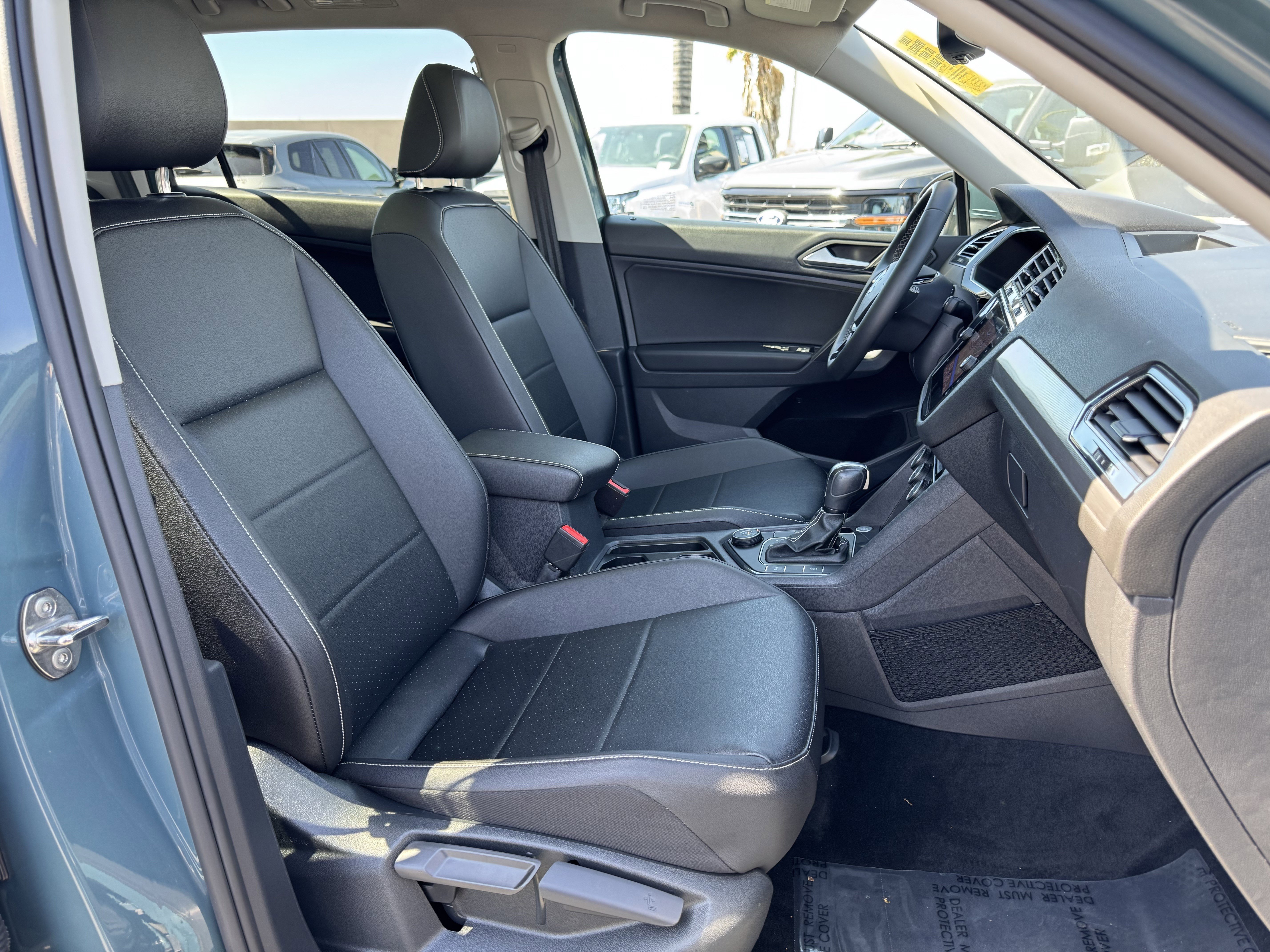 Certified 2021 Volkswagen Tiguan SEL AWD/4WD image 36