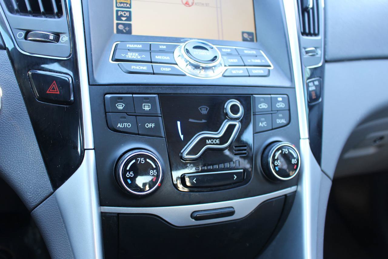 Used 2011 Hyundai Sonata Limited w/ Navigation Pkg 5 FWD image 28