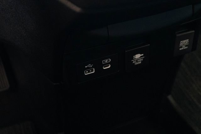 Certified 2025 Honda Odyssey Touring image 33