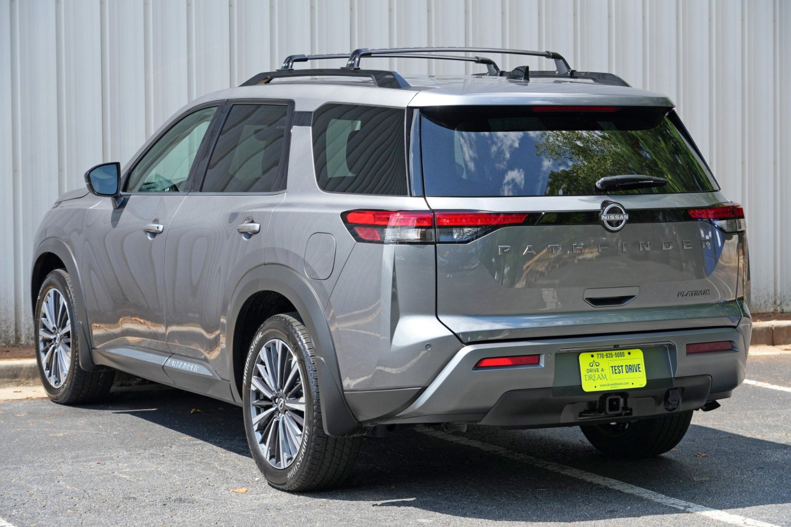 Used 2026 Nissan Pathfinder Platinum FWD image 54