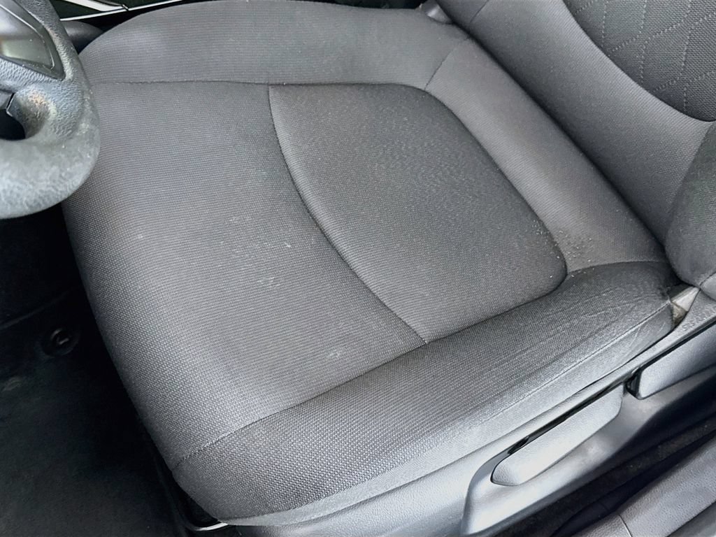 Used 2022 Toyota Corolla LE FWD image 19