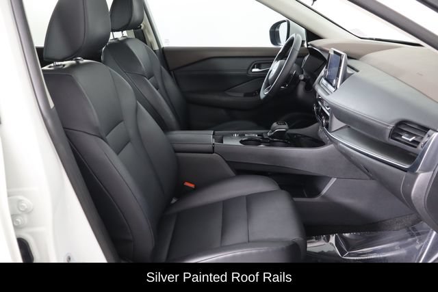 Used 2023 Nissan Rogue SV w/ SV Premium B Package FWD image 18