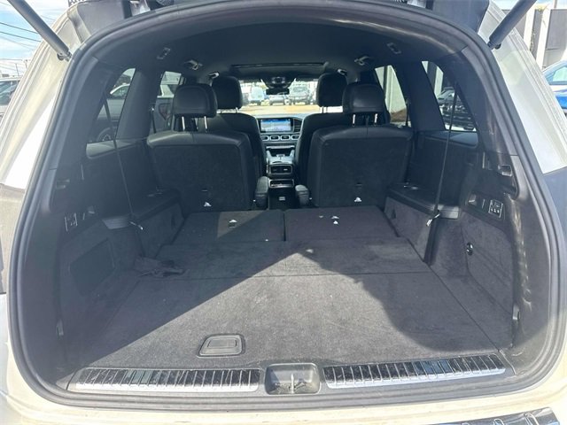 Used 2022 Mercedes-Benz GLS 450 4MATIC image 10