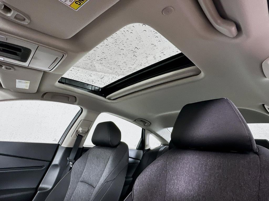 Certified 2025 Honda Accord SE image 11