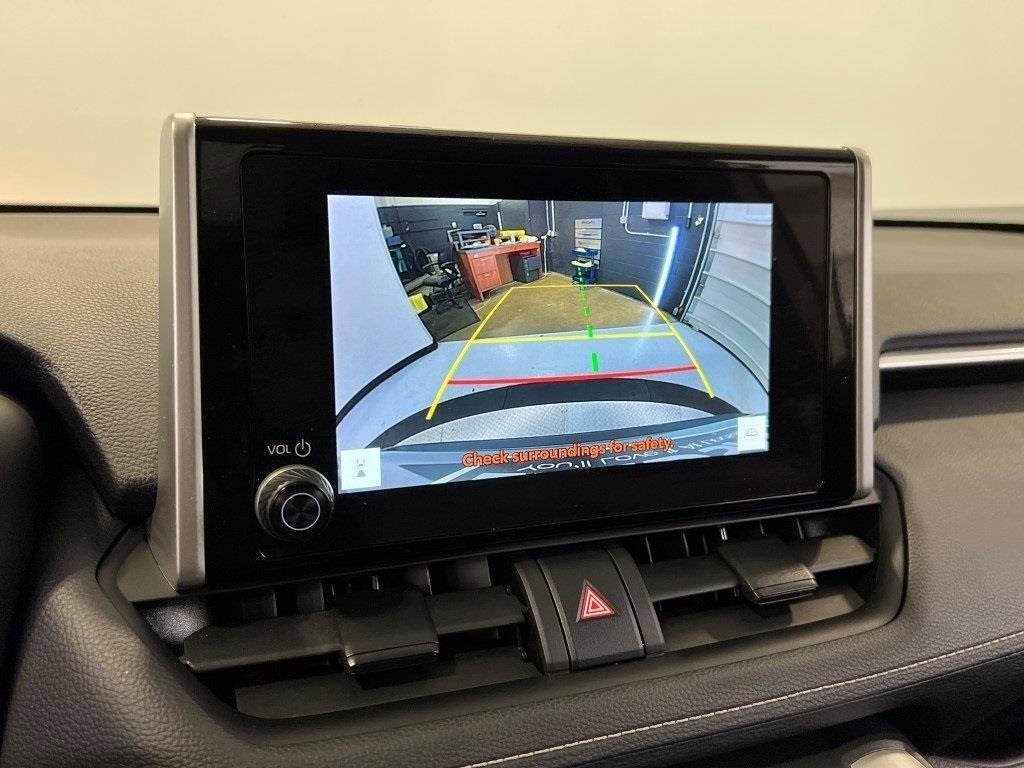 Used 2024 Toyota RAV4 XLE image 42