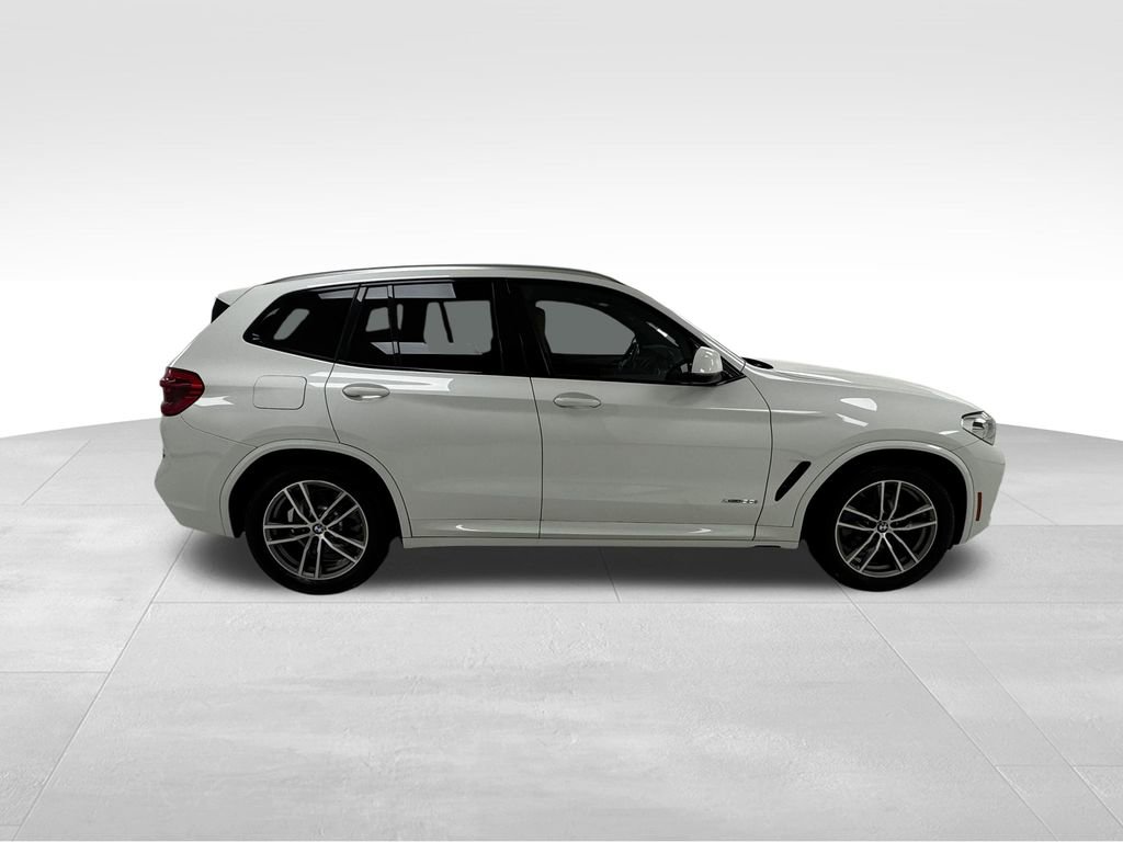 Used 2018 BMW X3 xDrive30i image 8
