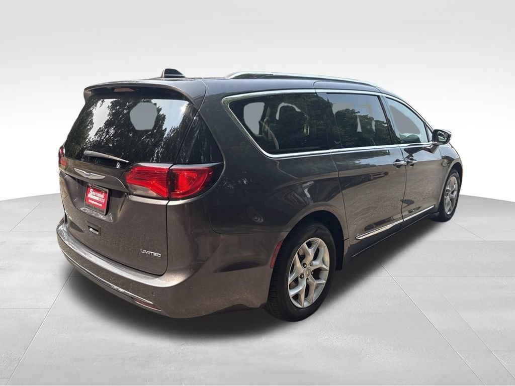 Used 2020 Chrysler Pacifica Limited FWD image 5