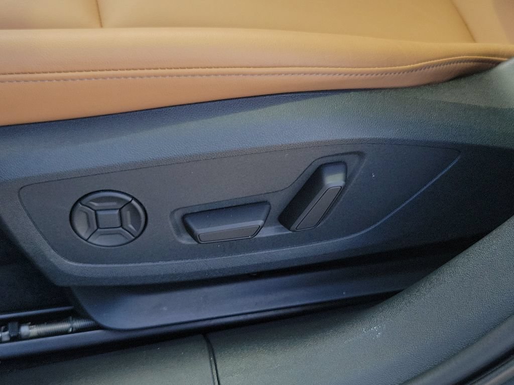 Certified 2025 Audi A5 2.0T Premium w/ Convenience Package AWD/4WD image 18