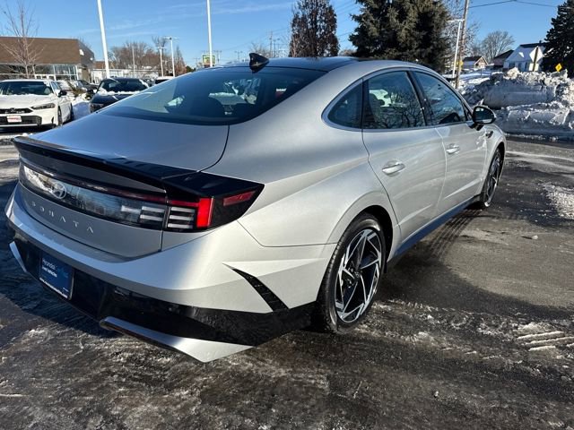 Certified 2024 Hyundai Sonata SEL w/ Convenience Package image 5