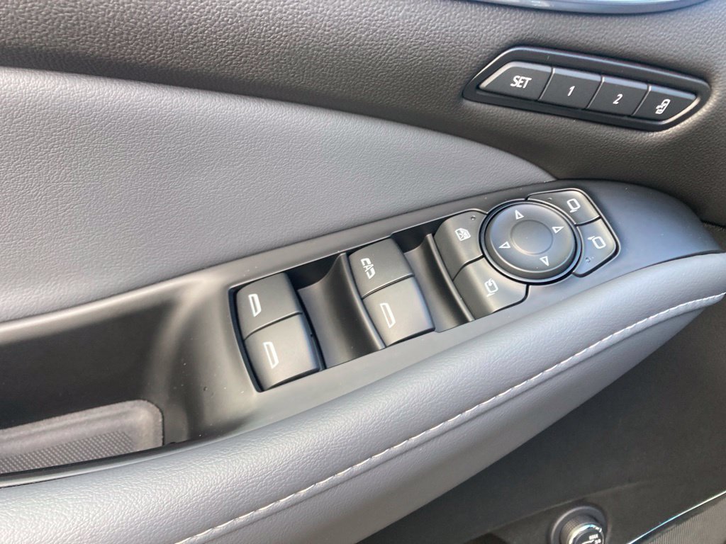 Used 2024 Buick Enclave Premium w/ Trailering Package, 5000 lbs. AWD/4WD image 26