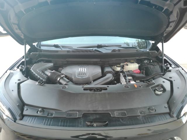 Used 2025 Buick Enclave Preferred image 54