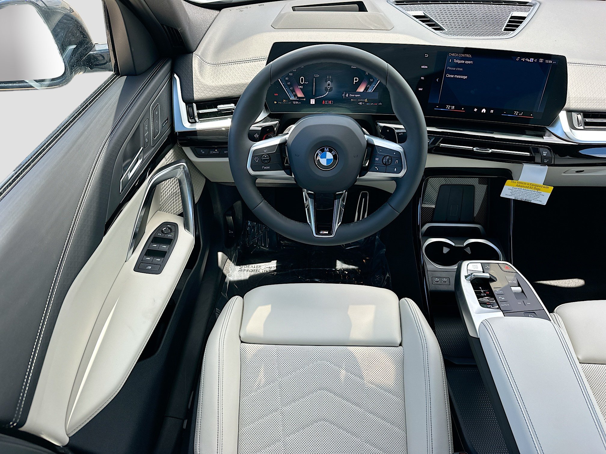 New 2026 BMW X2 xDrive28i w/ Technology Package AWD/4WD image 16