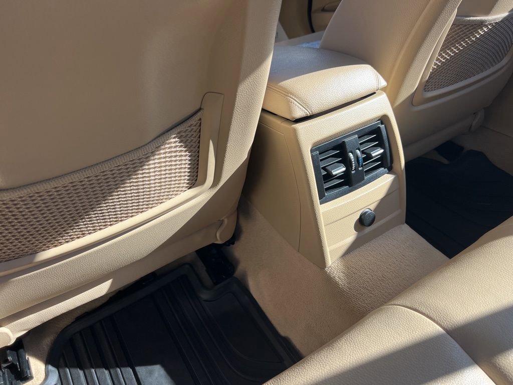 Used 2015 BMW 328i Sedan image 28