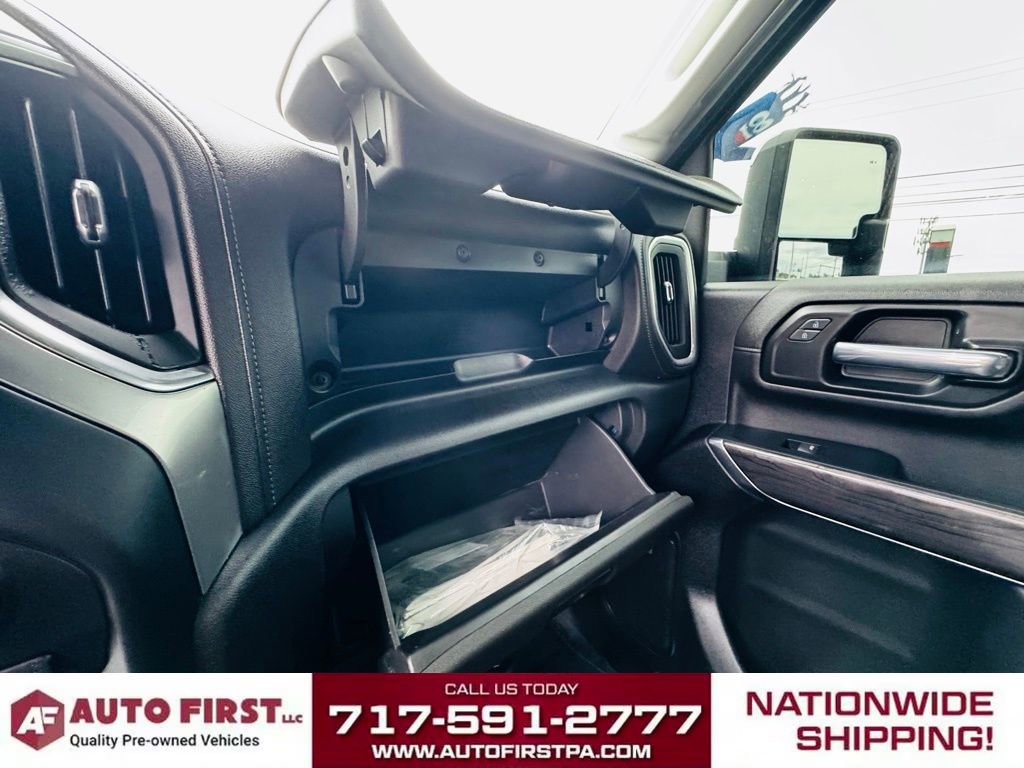 Used 2022 Chevrolet Silverado 3500 LTZ w/ LTZ Texas Edition image 15