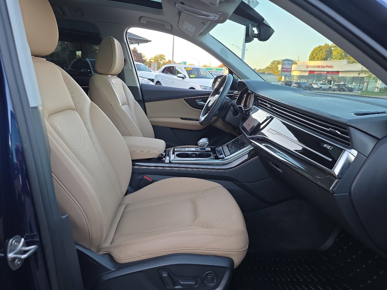 Used 2022 Audi Q7 2.0T Premium Plus w/ Premium Plus Package image 20