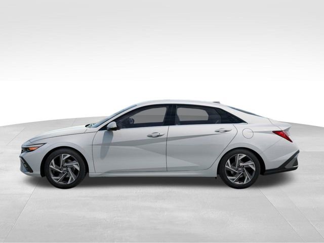 New 2025 Hyundai Elantra Limited image 3