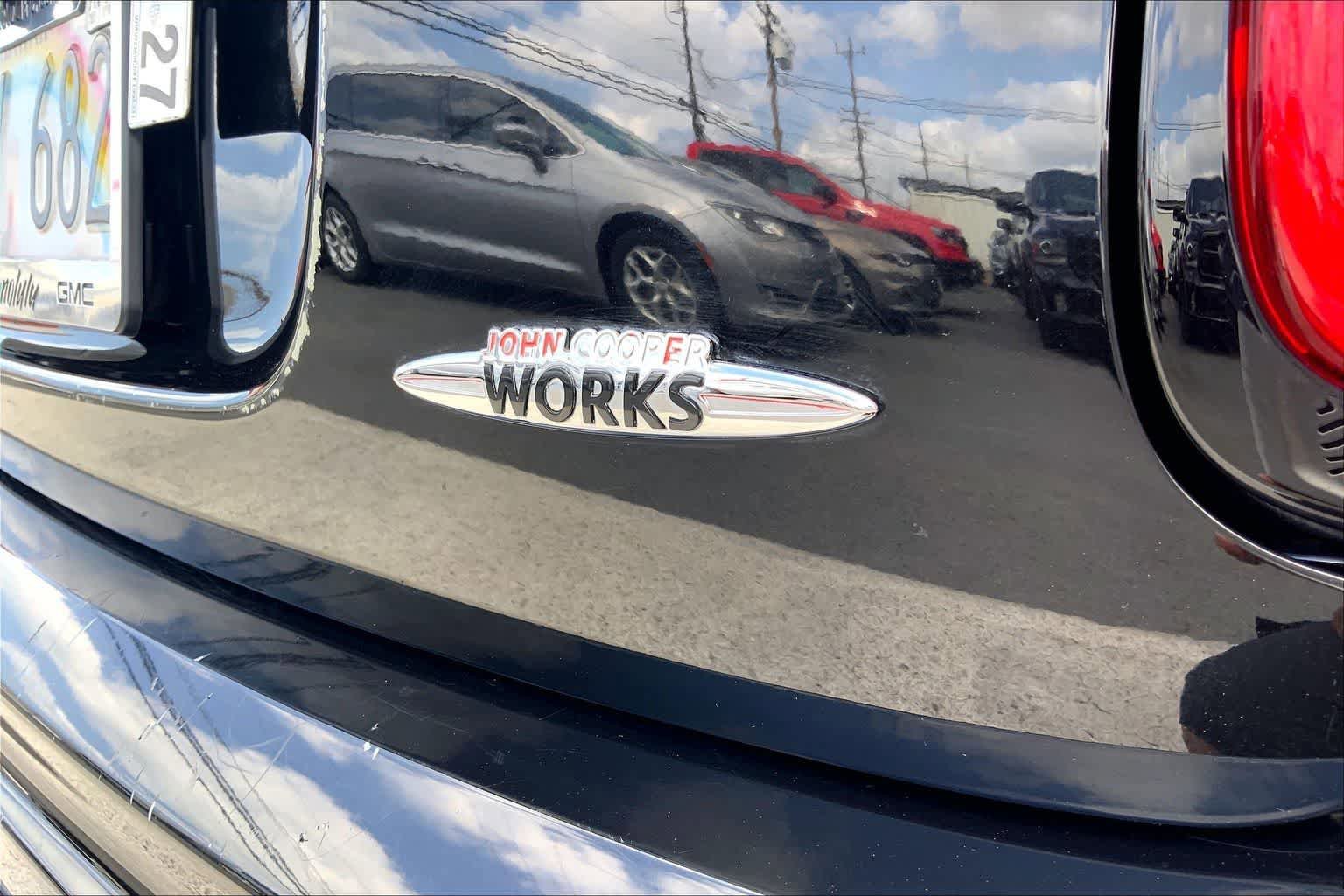 Used 2015 MINI Cooper John Cooper Works FWD image 7