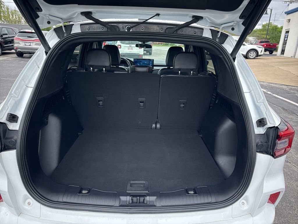 Used 2023 Ford Escape ST-Line w/ Tech Pack #1 AWD/4WD image 44