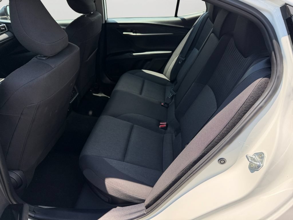 Used 2025 Toyota Camry LE FWD image 15