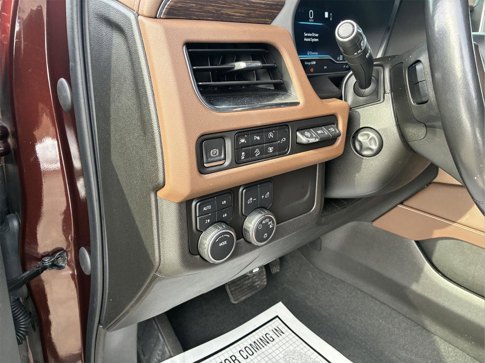 Used 2022 Chevrolet Tahoe High Country image 14