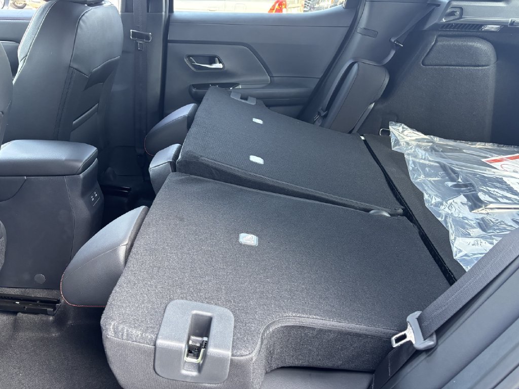 New 2027 Nissan Kicks SR AWD/4WD image 25