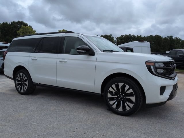 New 2027 Ford Expedition Max Platinum AWD/4WD image 2