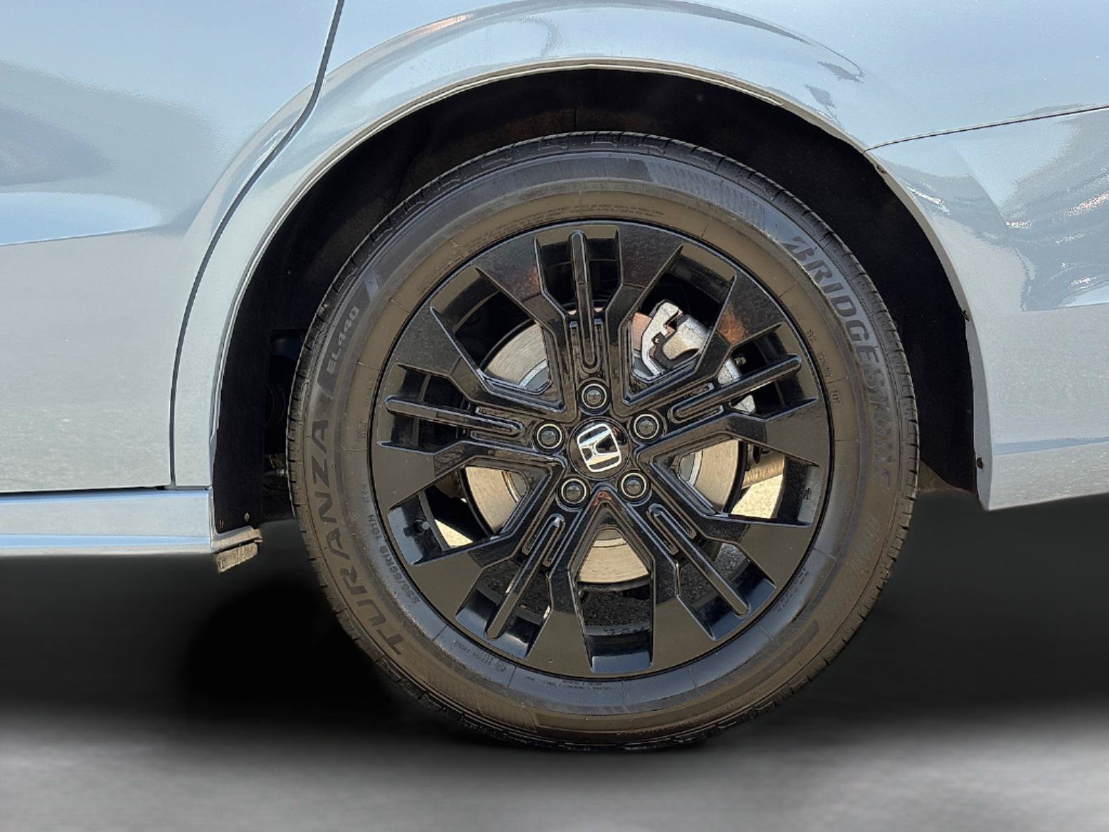 Certified 2025 Honda Odyssey Sport-L image 13