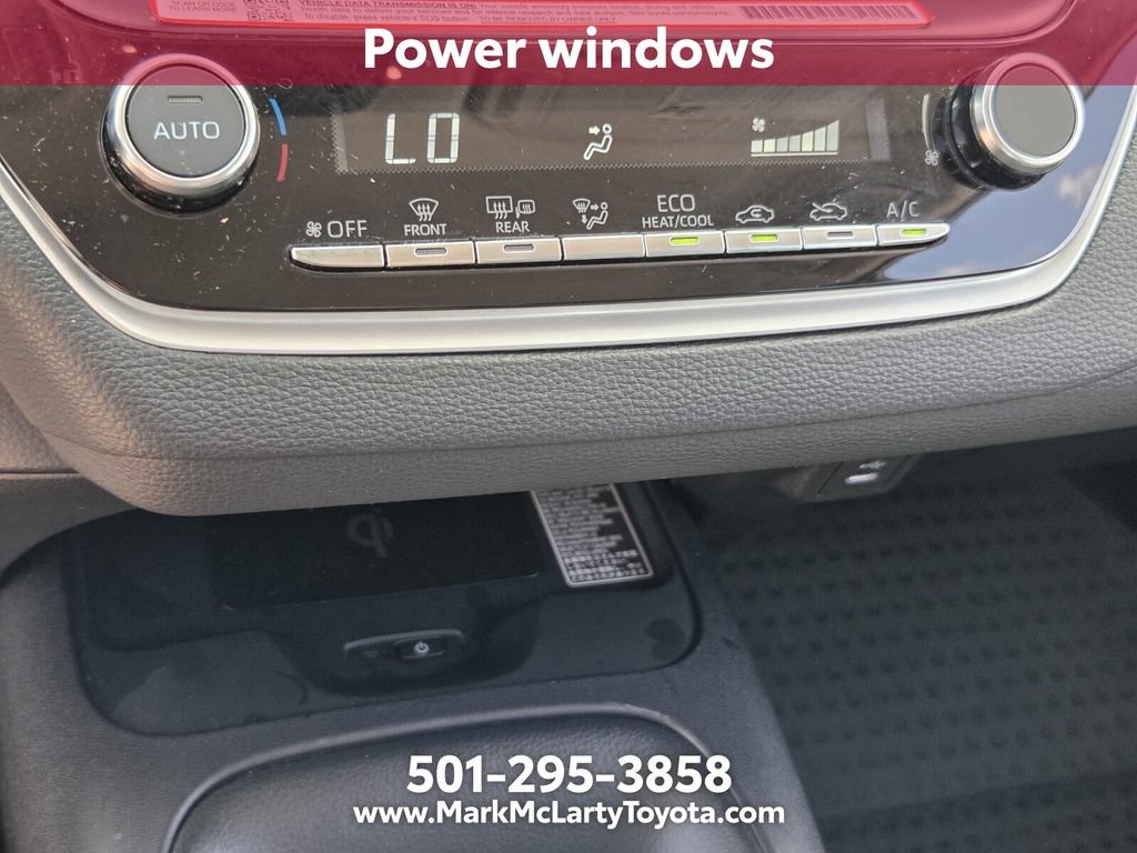 Certified 2025 Toyota Corolla LE w/ LE Premium Package FWD image 25