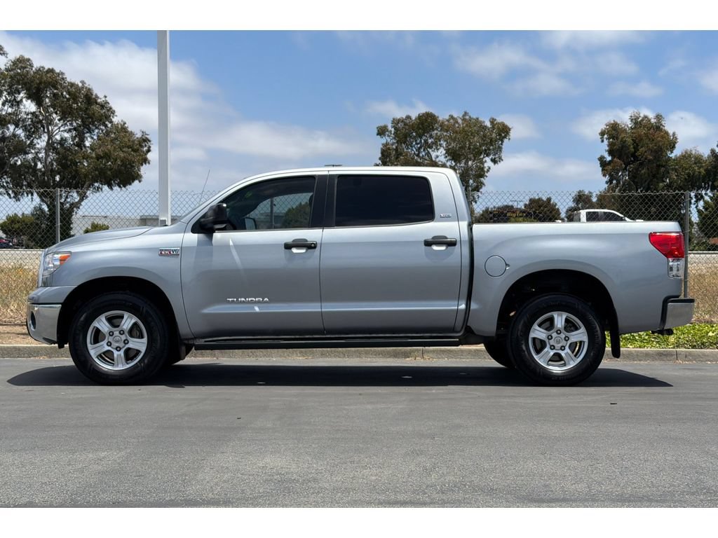 Used 2013 Toyota Tundra 2WD CrewMax w/ SR5 Pkg image 7