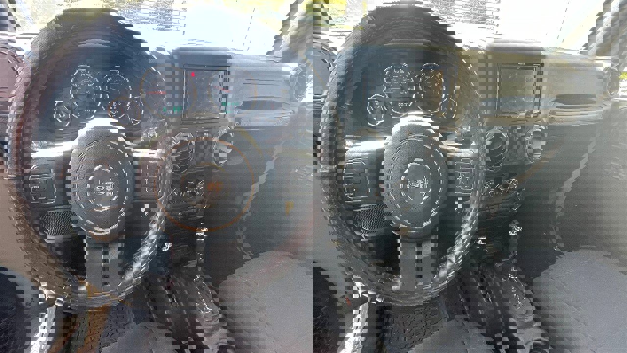 Used 2017 Jeep Wrangler Sport w/ Quick Order Package 24S image 10