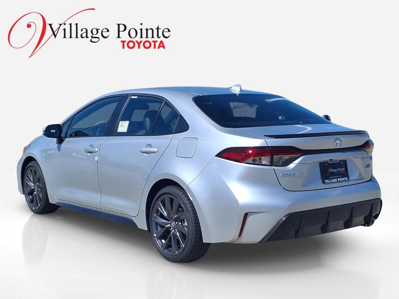 New 2026 Toyota Corolla XSE FWD image 3