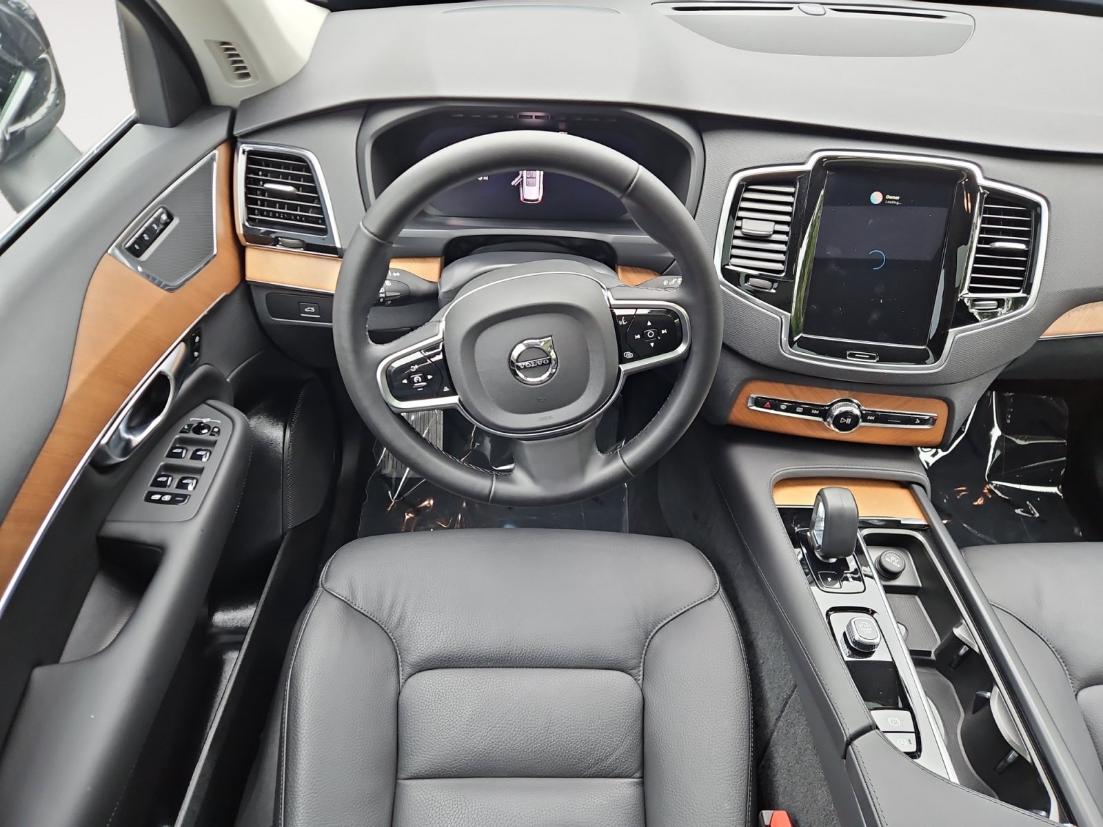 Used 2025 Volvo XC90 B6 Plus w/ Protection Package Premier AWD/4WD image 10