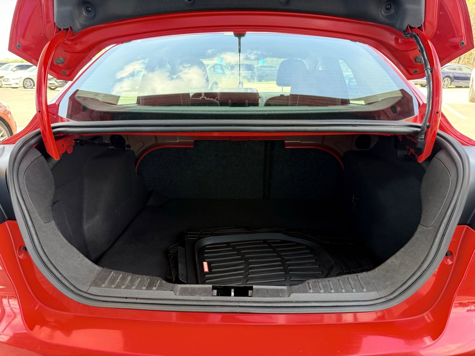 Used 2015 Ford Focus SE image 39