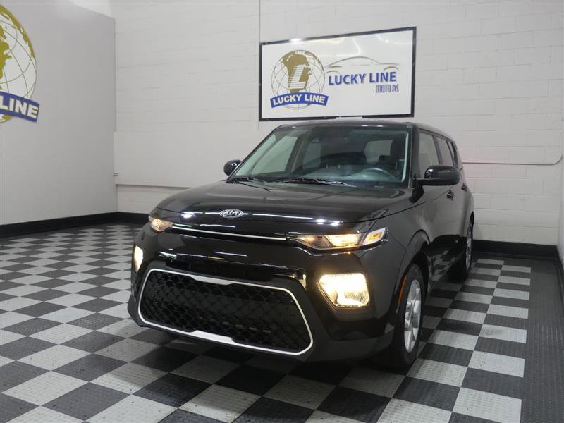 Used 2021 Kia Soul S FWD image 4