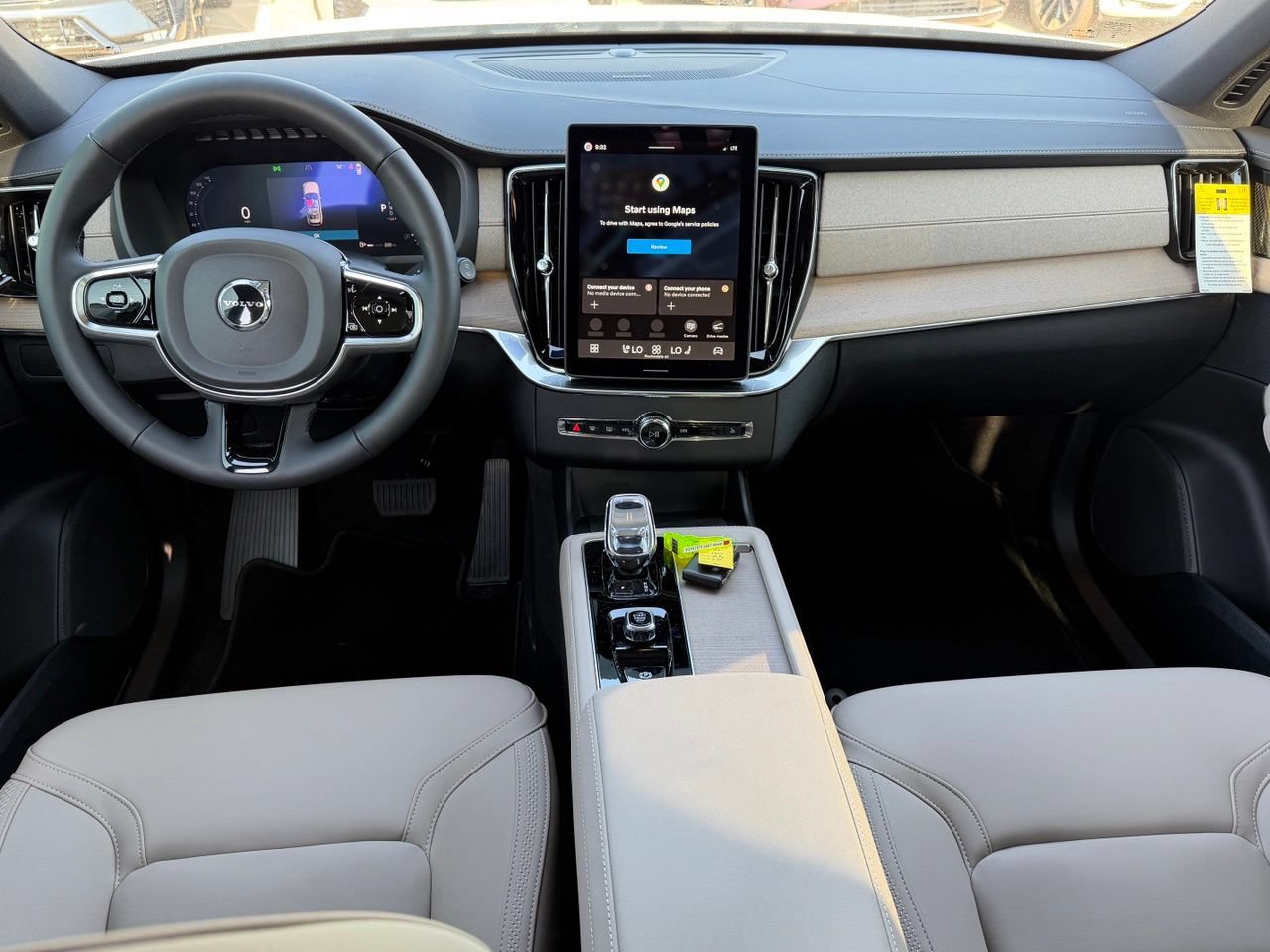 New 2027 Volvo XC90 B6 Plus AWD/4WD image 12