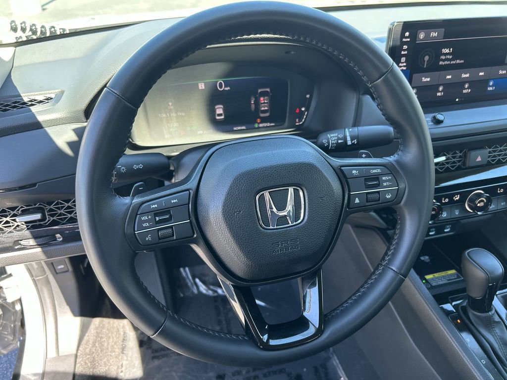 Used 2025 Honda Accord EX-L image 14