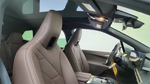 Used 2022 BMW iX xDrive50 w/ Premium Package image 21