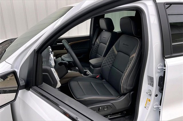 New 2026 GMC Canyon Denali image 12